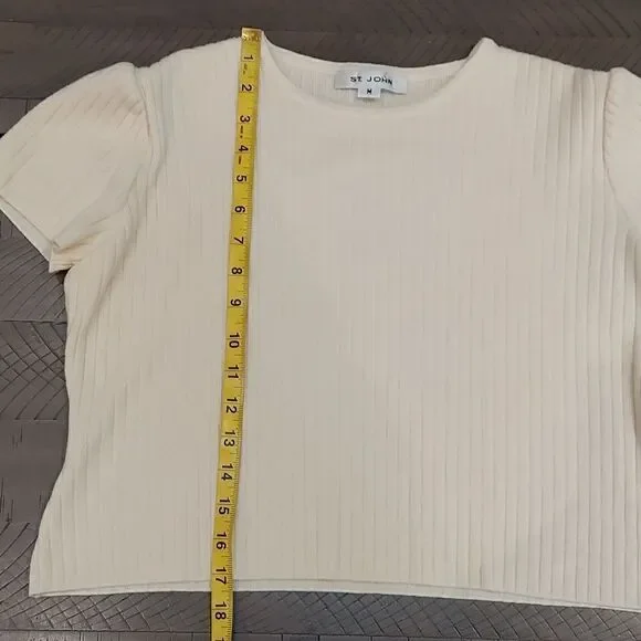 ST. JOHN Cream Ribbed Cropped Sweater Sz M - Picture 5 of 6